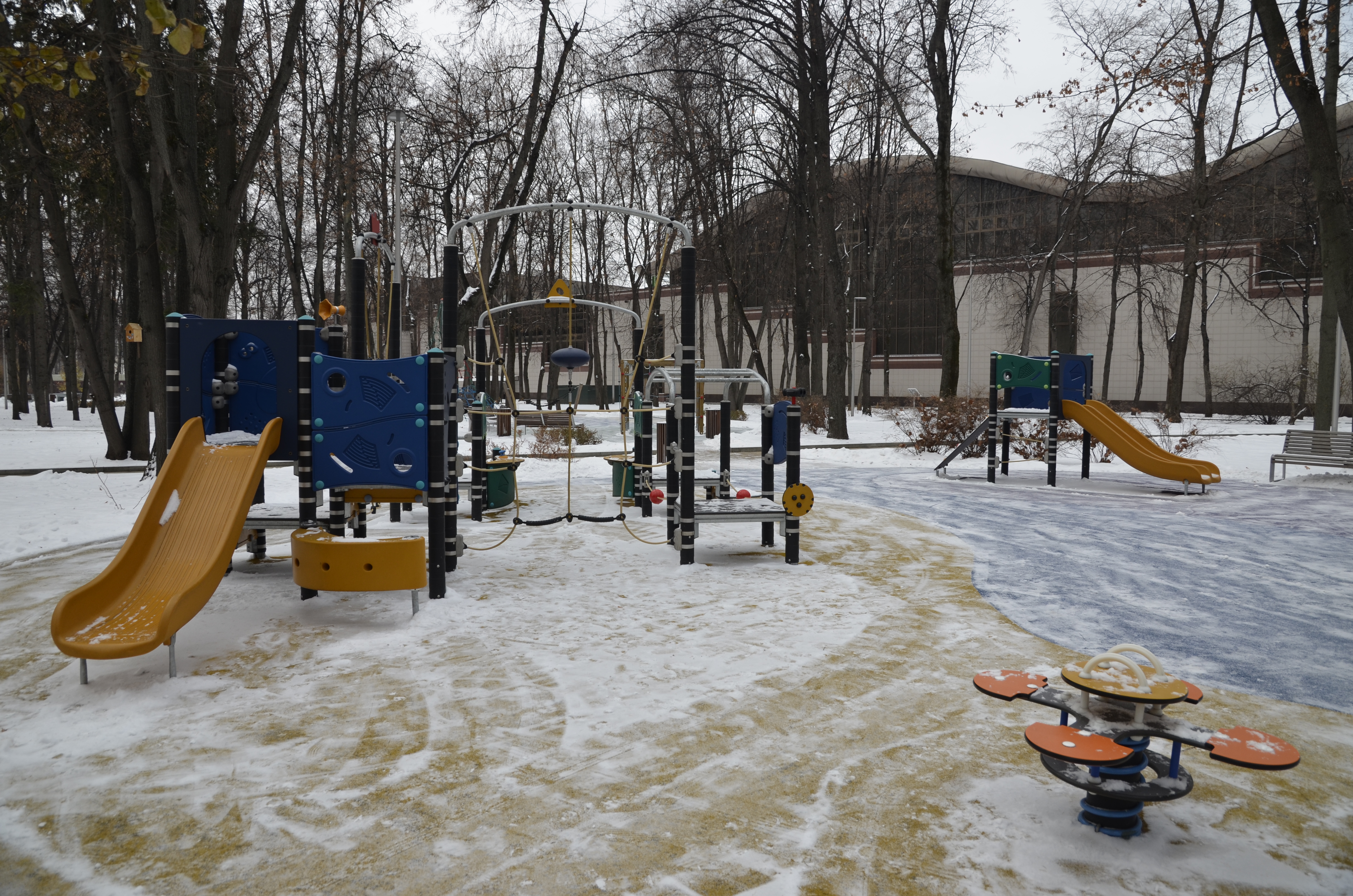 Жители Краснопахорского выбрали формат благоустройства детской площадки в поселении. Фото: Анна Быкова