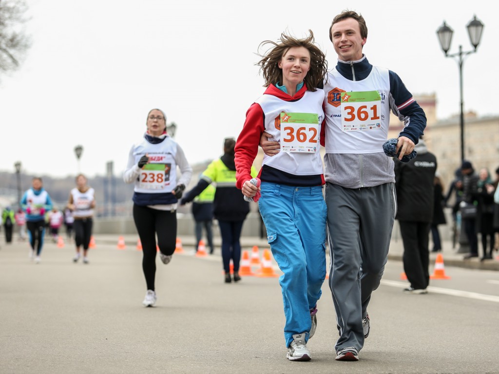 Жители примут участие в Красочном забеге Московского марафона