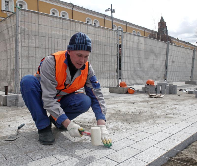 В Кленовском выложат новые тротуары