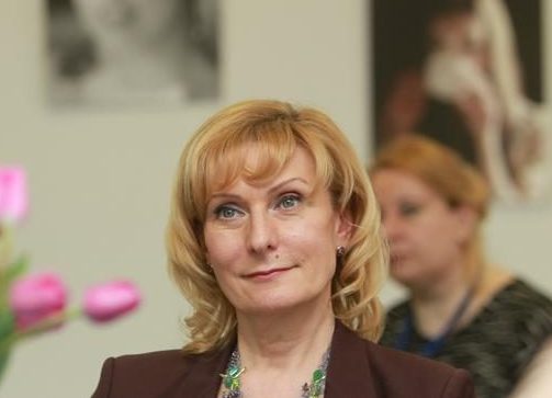 На фото председатель комитета верхней палаты Парламента по социальной политике Инна Святенко