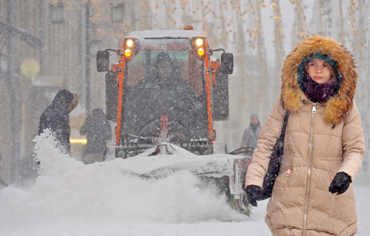 Рекордный снегопад обрушится на Москву