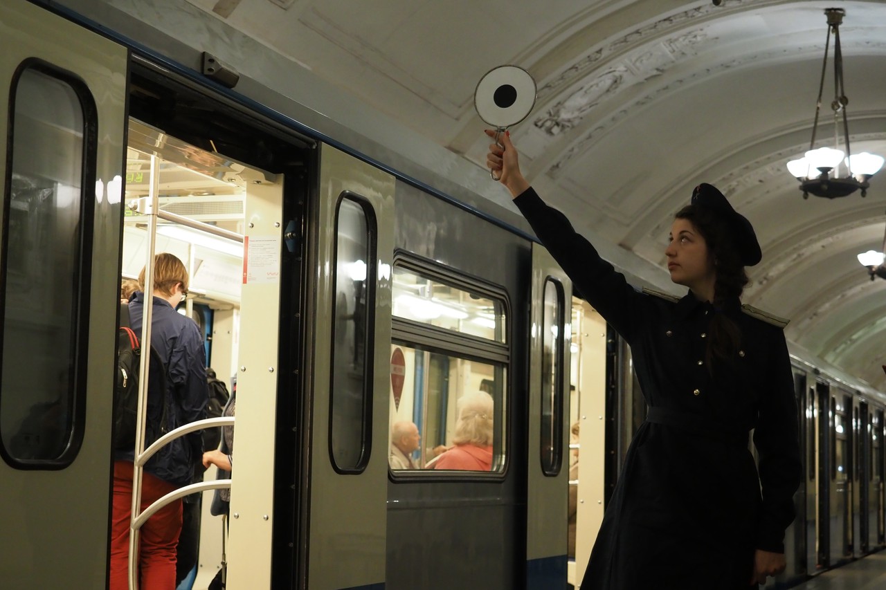 Московский метрополитен устроил парад поездов