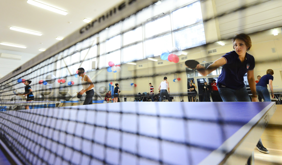 Сотрудники Детско-юношеского центра Щербинки провели турнир по настольному теннису