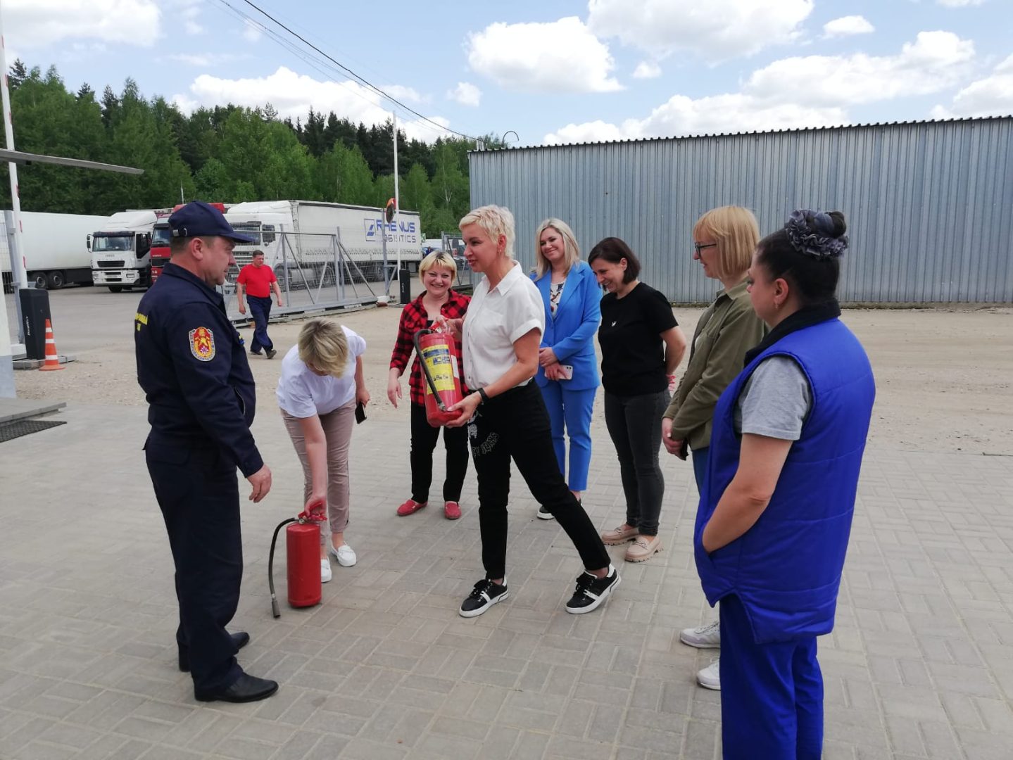 Знания правил пожарной безопасности не будет лишним! -пишет  newokruga.ru