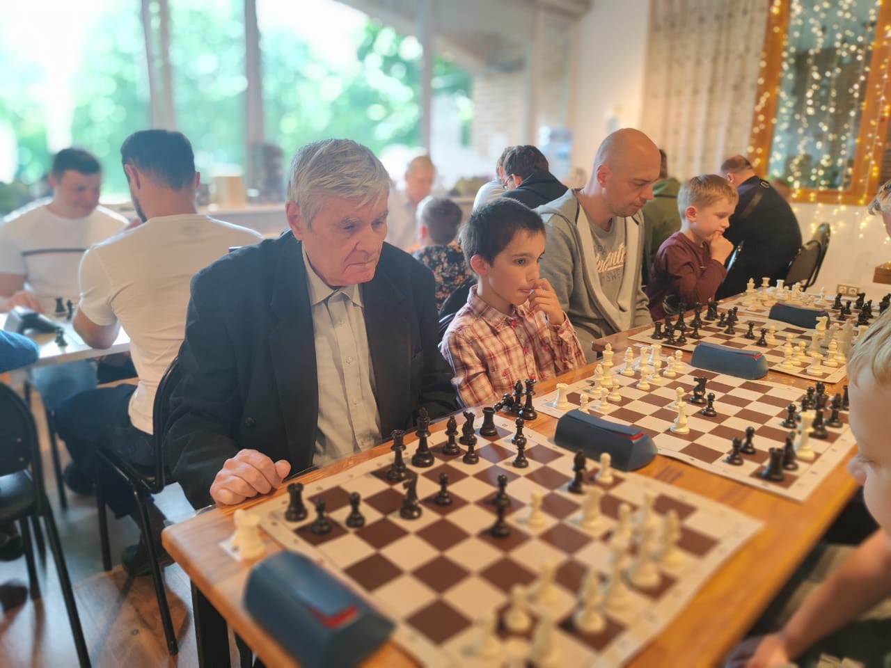 Семьи из Троицка сразились в шахматном турнире в «Байтике»